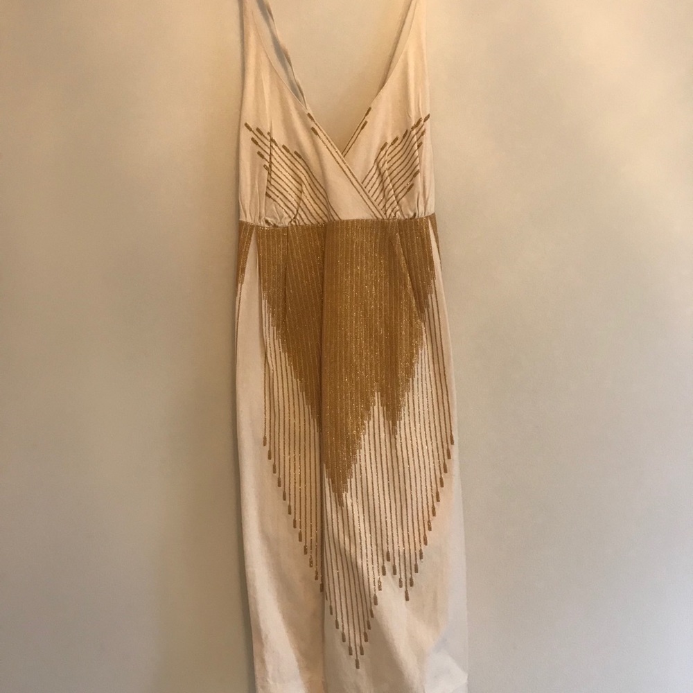 Ecote Sleeveless Cream and Gold Crossback Dress